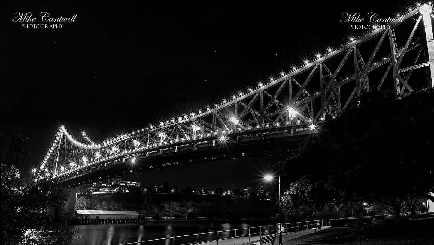 Story Bridge | Summer Glow Vista Monochrome | Canvas Mount